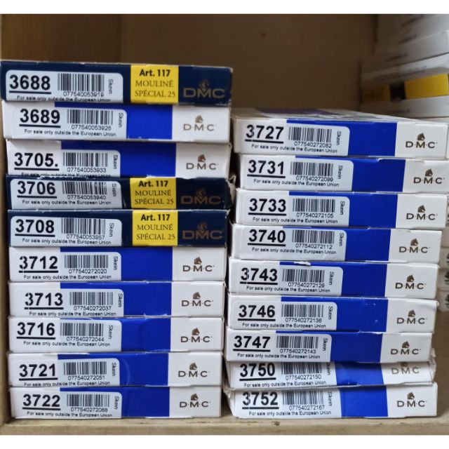 Chỉ thêu DMC chính hãng Pháp . Chọn theo mã màu.