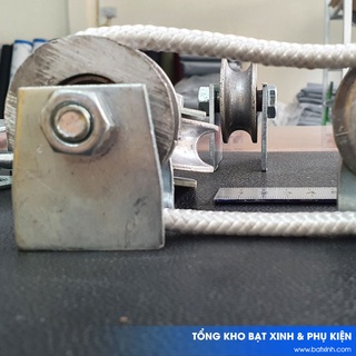 Buly nhôm kéo cáp bạt xếp lượn sóng, bạt mái kéo di động, Buly nhôm 5 Phân rãnh U