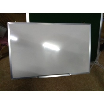 Bảng mica viết bút lông kích thước 60 x 80cm tặng 1 bút lông nhật