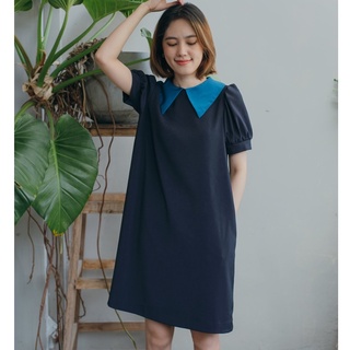 Chicka Chicka - Đầm suông Office pointed dress - Navy