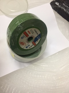 Hộp đá cắt sắt 50 viên  phi 100