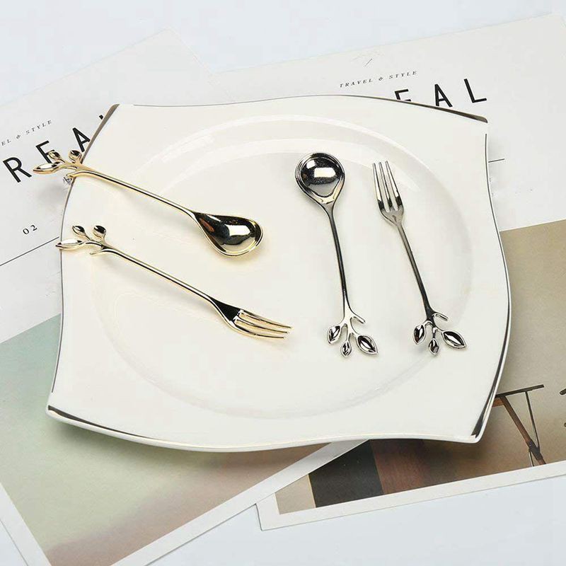Set 2 muỗng 2 nĩa ăn đồ tráng miệng thiết kế mạ vàng hình chiếc lá kích thước 4.7 Inch