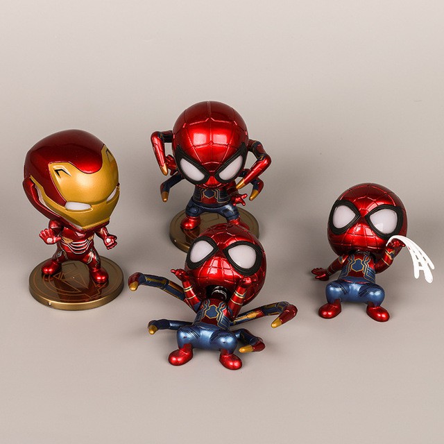 Mô Hình Spider Man Cosbaby mắt sáng LED, nam châm để xe oto, xe máy