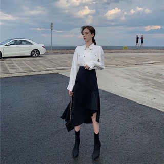 Chân váy cạp cao cutout thời trang
