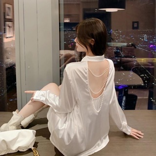 Áo sơ mi lụa hở lưng dây hạt sexy-sang chảnh