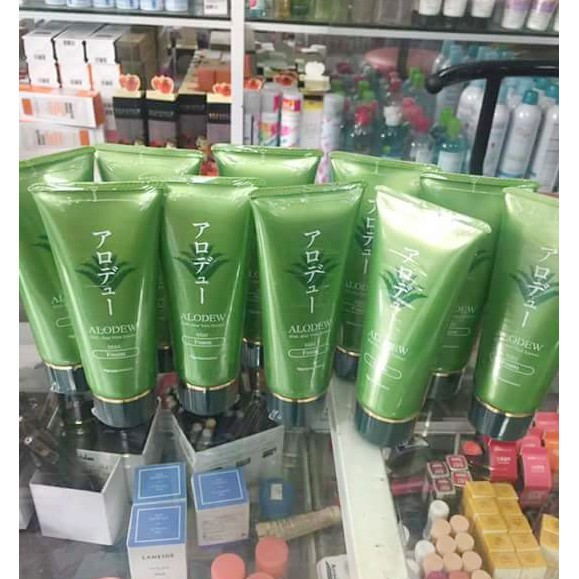 Sữa rửa mặt và tẩy trang trắng da Naris Alodew Nhật Bản 100ml - Hàng Cao Cấp