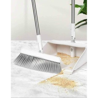CHỔI QUÉT NHÀ KÈM HÓT RÁC , NHỰA CỨNG CHẮC CHẮN, KHÔNG ẨM MỐC, RA SỢI