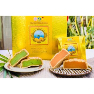 Bánh trung thu Yến sào hộp 4 bánh*120g(2 thập cẩm+2 nhân mềm)