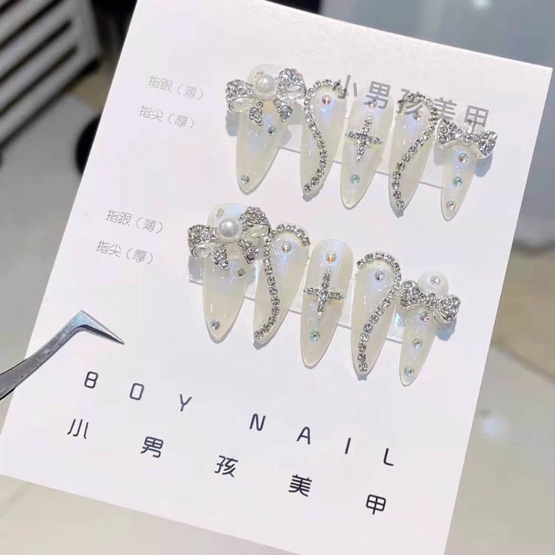 Charm trang trí móng đủ loại