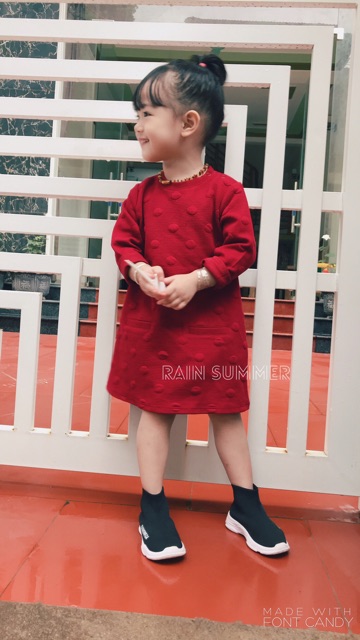 Váy nỉ HM dư xịn cho bé- ảnh mẫu mặc