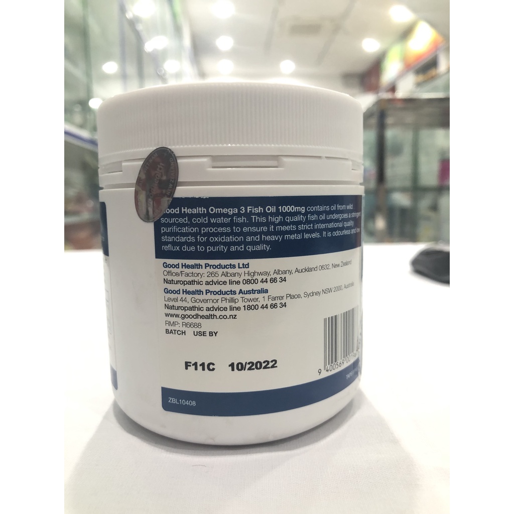 Omega Fish Oil 1000mg bổ sung EPA và DHA giúp phát triển não bộ, tốt cho mắt và tim mạch.