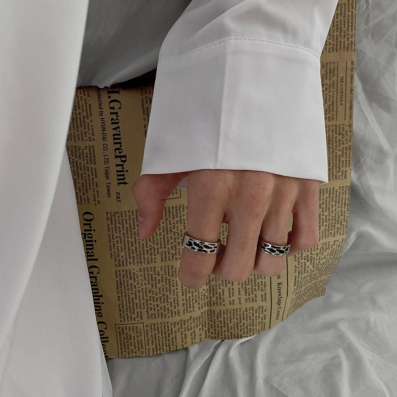 Nhẫn Corrosive 191026Nhẫn Thép Titan Thiết Kế Đơn Giản Phong Cách Hip Hop Cá Tính