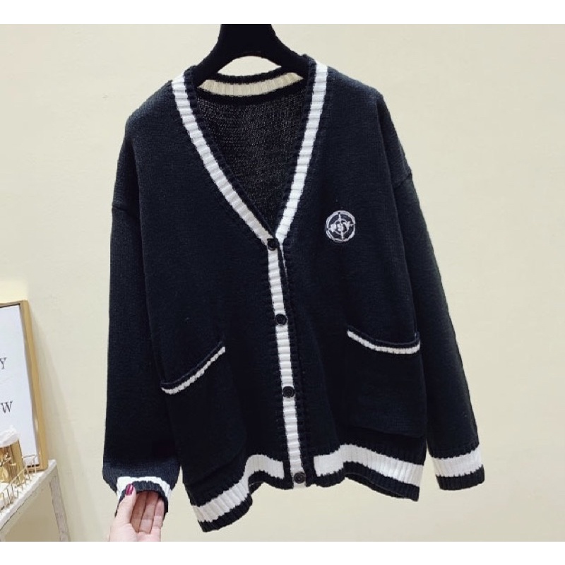 Áo len cardigan có túi phối màu basic Ulzzang