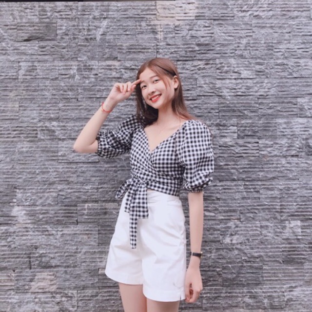 Áo croptop caro đắp chéo cột nơ