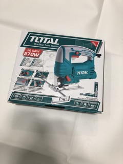 Máy cưa lọng 570W Total TS206656
