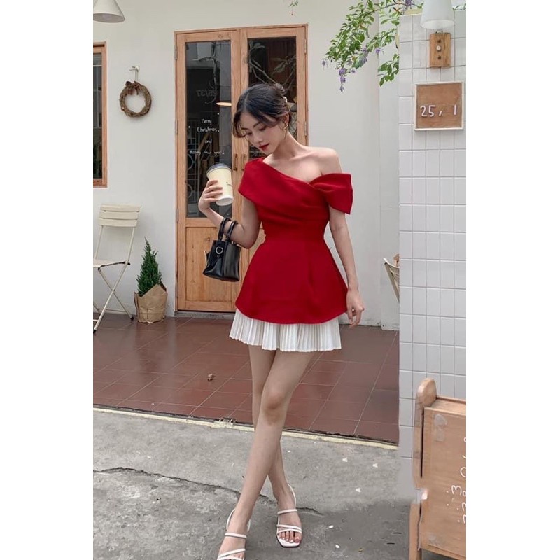 Set áo rớt vai + chân váy xếp ly | BigBuy360 - bigbuy360.vn