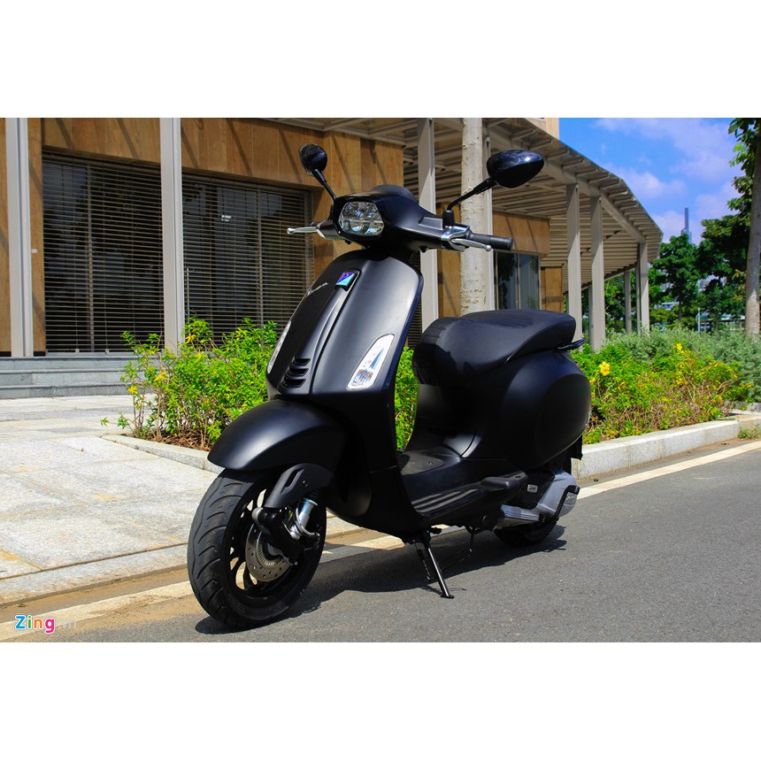 Nhớt xe tay ga MOTUL Scooter Expert LE 10W40 1L