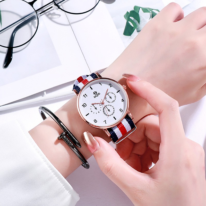 Đồng Hồ Quartz Nữ Dây Vải Bố Mặt Cầu Vồng Thời Trang