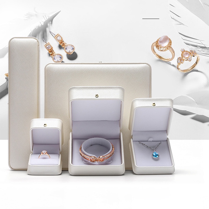 Hộp Đựng Trang Sức Bằng Da PU Cao Cấp Hình Chữ Thập Đính Ngọc Trai Sang Trọng