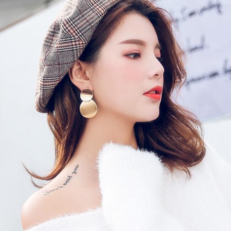 Khuyên Tai Nữ Trang Dáng Dài Tạo Hình Độc Đáo 2018