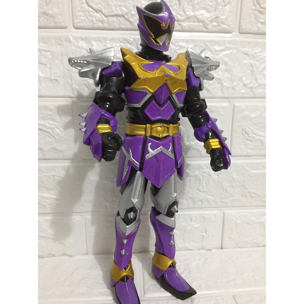 Mô hình siêu nhân kamen rider