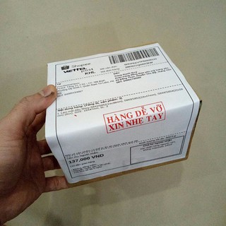 Hàng dễ vỡ xin nhẹ tay