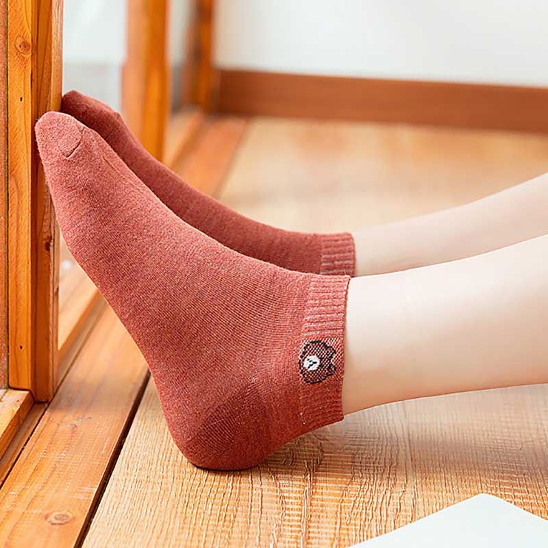 Đôi tất cotton cổ thấp trang trí hình gấu hoạt họa 10 màu tùy chọn thời trang xuân hè dành cho nữ
