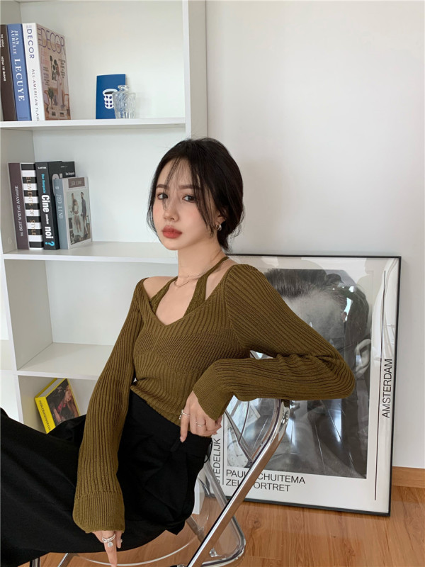 Áo len nữ dài tay cổ tròn hở lưng giả 2 lớp quyến rũ dễ phối đồ | BigBuy360 - bigbuy360.vn