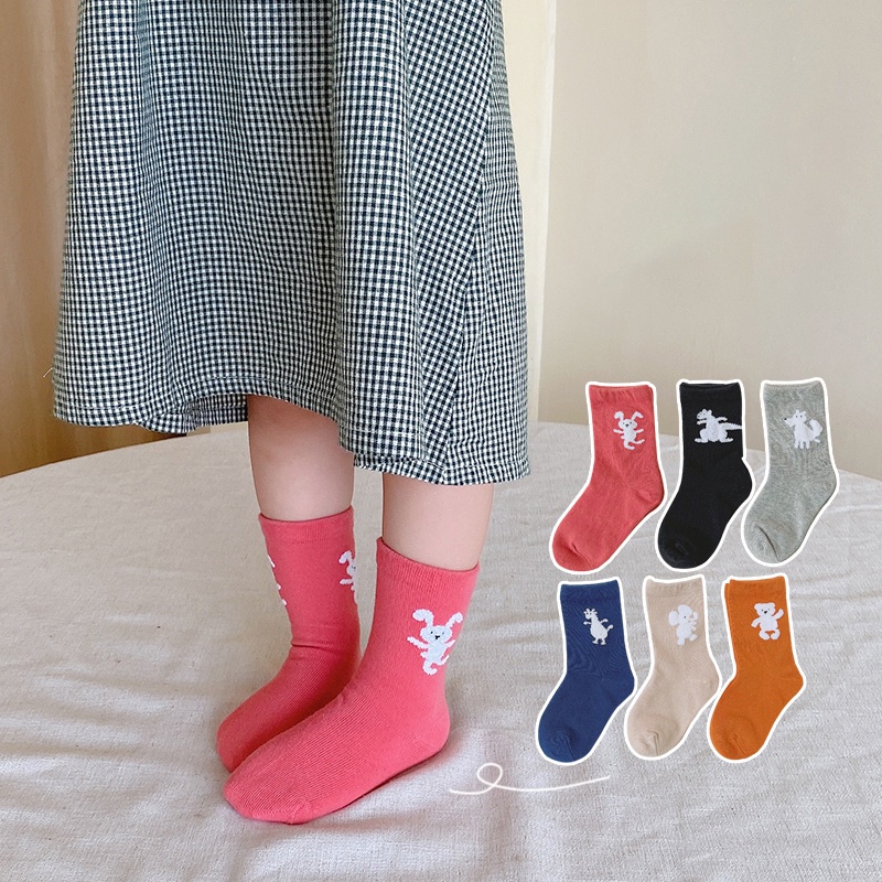 Set 3 đôi vớ cotton in họa tiết hoạt hình dành cho trẻ em