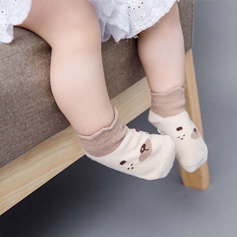 Tất Cotton Chống Trượt Hoạ Tiết Hoạt Hình Cho Bé 0-3 Tuổi