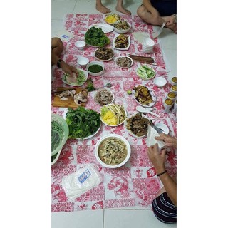 Sét 10 khăn trải bàn dùng 1 lần