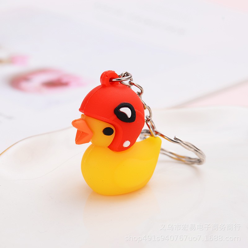 Móc khoá vịt đội mũ