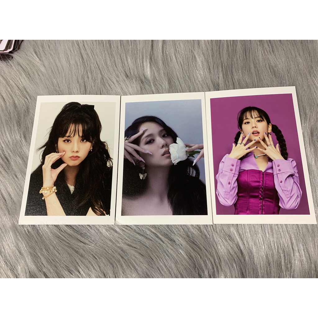 Bộ ảnh postcard BLACKPINK JISOO từ bộ Welcoming Collection 2022