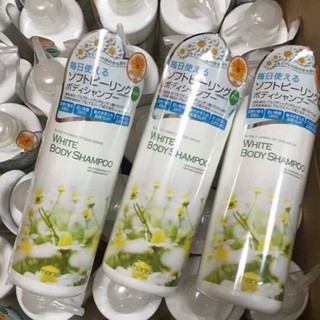 Sữa tắm trắng Manis White Body Shampoo