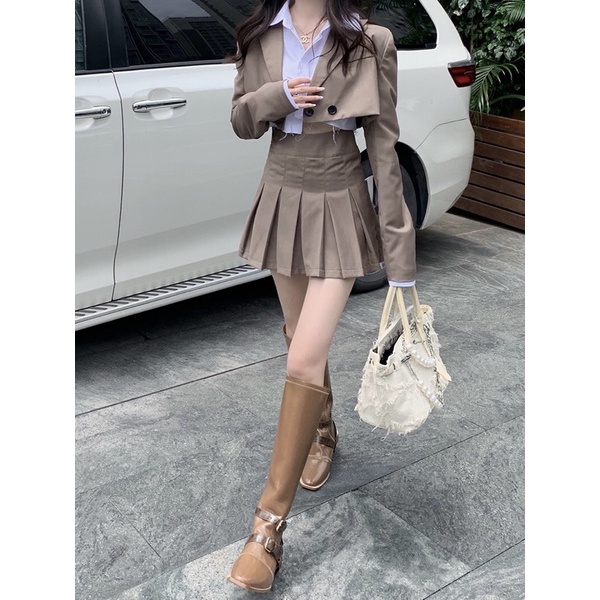 SET ÁO KHOÁC BLAZER DÁNG CROPTOP VÀ CHÂN VÁY TENNIS