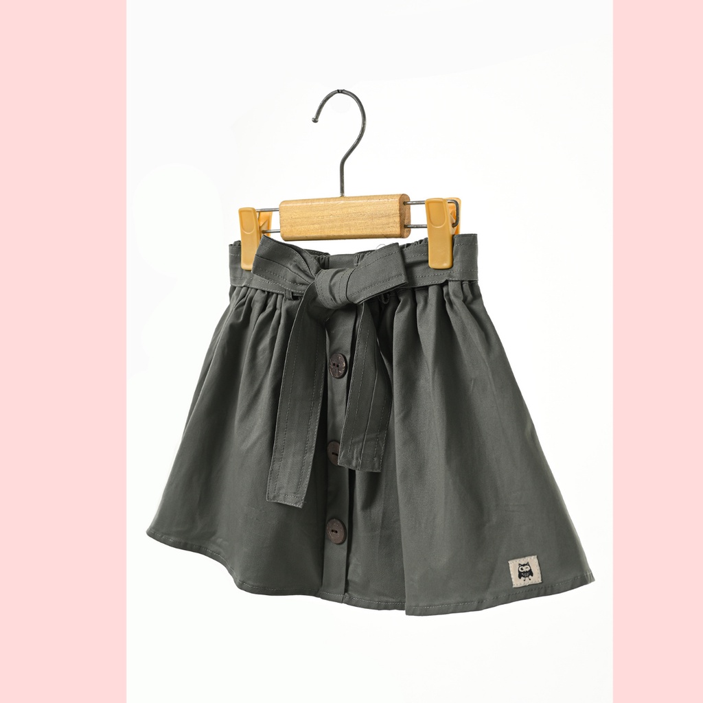 Chân váy khaki bé gái kèm belt - Lovekids