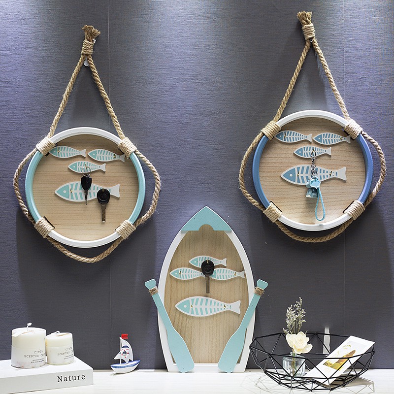 Khung gỗ treo tường có móc treo chìa khóa in hình cá gỗ - Decor đồ trang trí theo phong cách biển Địa Trung Hải