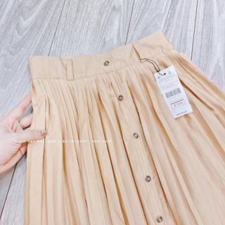 Chân váy dập xếp li cài khuy xịn sò