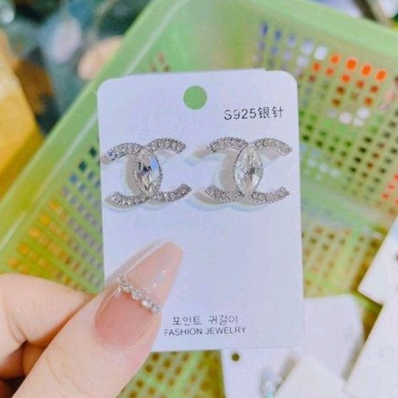 Bông tai Chữ X đính đá tỉ mỉ lấp lánh