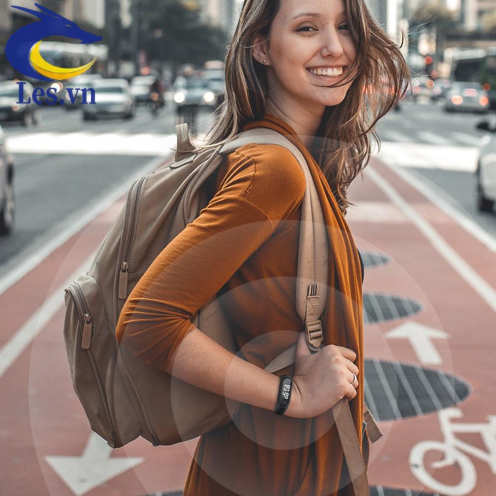 Đồng Hồ Đeo Tay Siêu Âm ChốNg MuỗI Q2