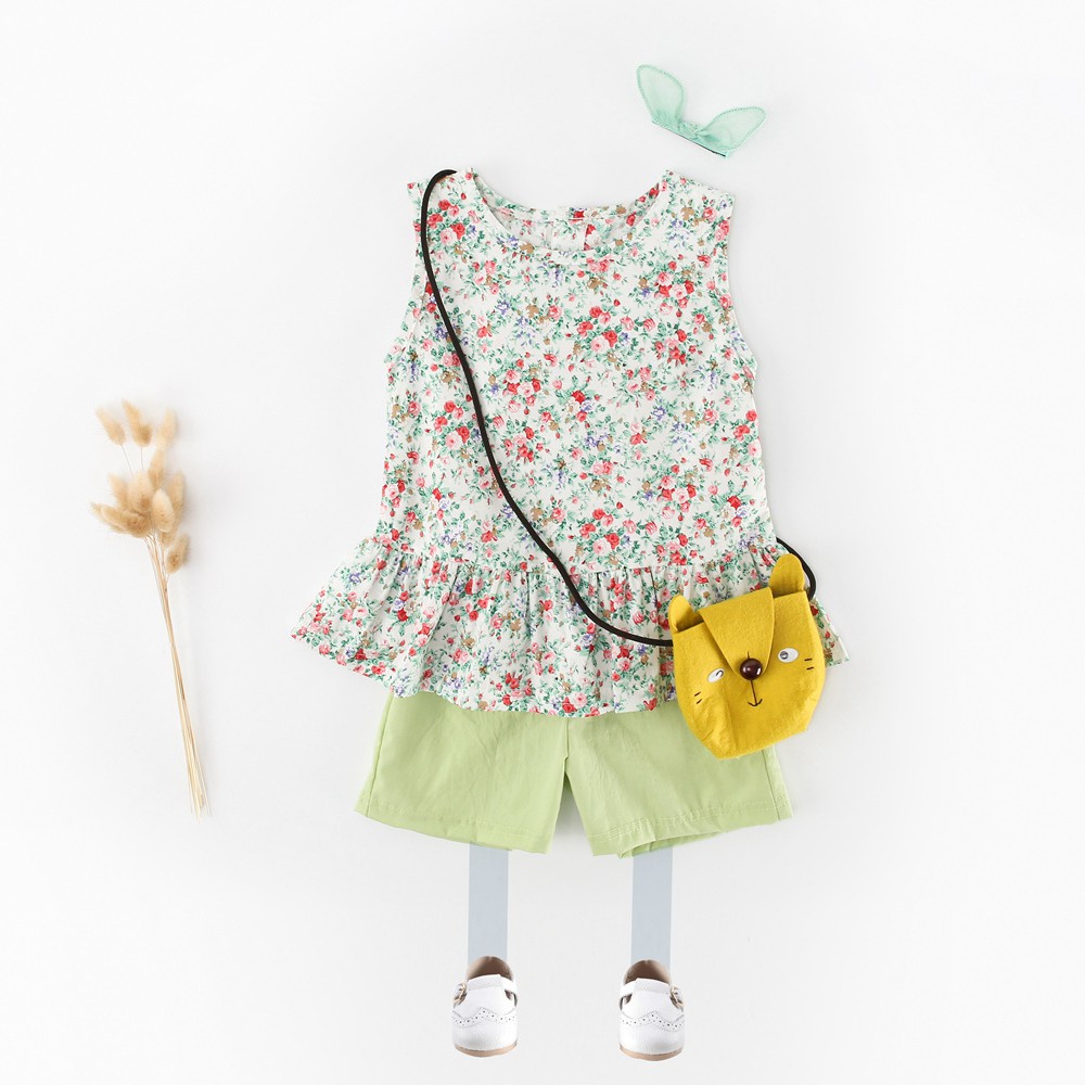 Set quần áo Sanlutoz gồm áo thun cotton không tay in hình hoa nhỏ và quần short thời trang cho bé gái