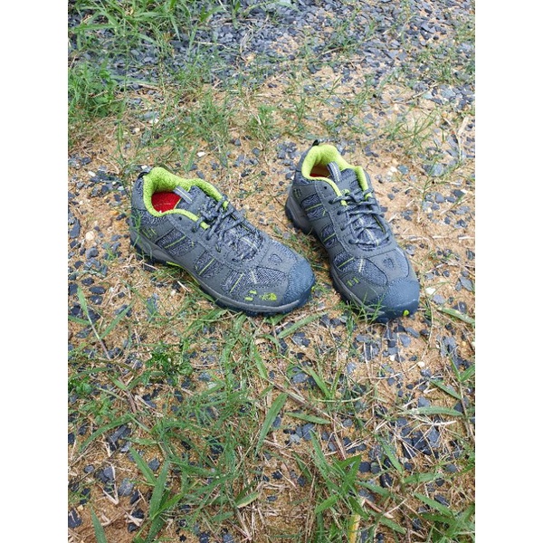 Giày thể thao THE NORTH FACE trẻ em