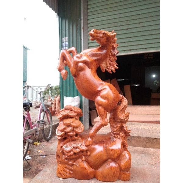 [GIA RE] Tượng con ngựa gỗ hương (cao 40 ngang 22 sâu 12)
