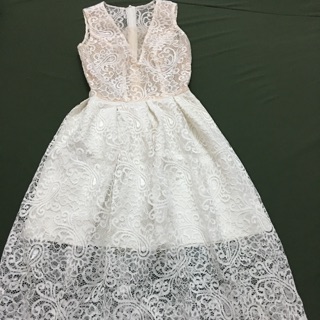 Thanh lý đầm đẹp 150k