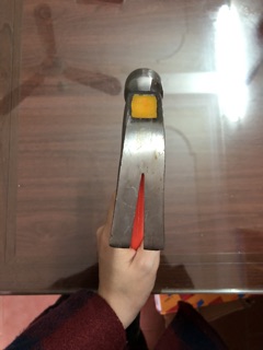Búa nhổ đinh cán đỏ đen 0,25kg