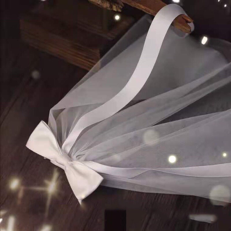 Lúp phồng cô dâu siêu xinh