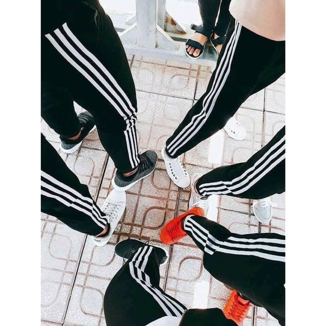 Quần Adidas 3 sọc trắng