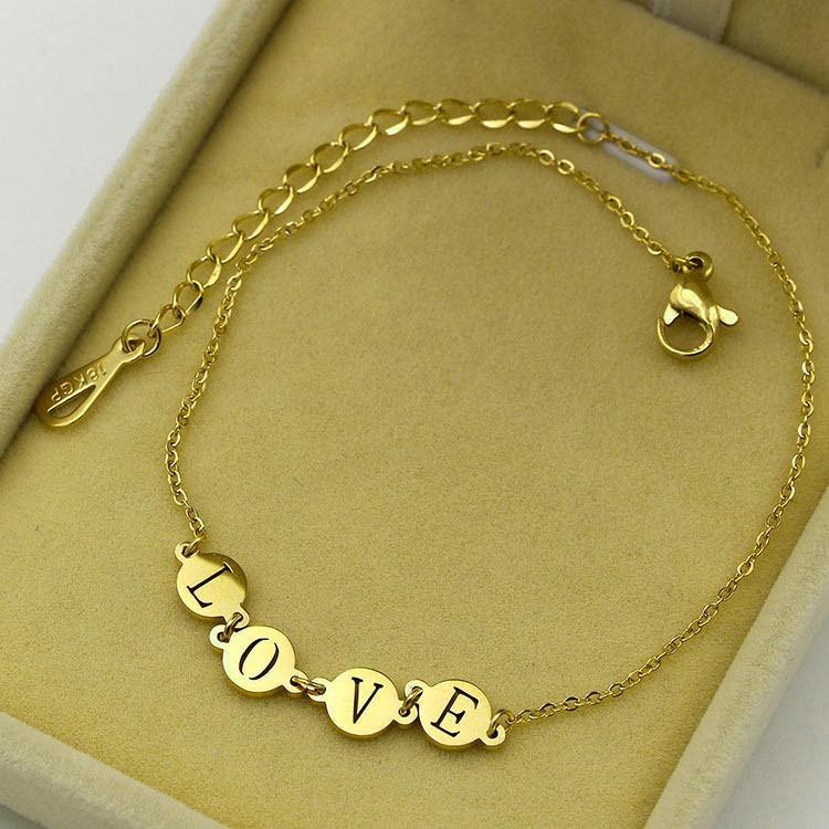 Dây chuyền chữ LOVE màu bạc