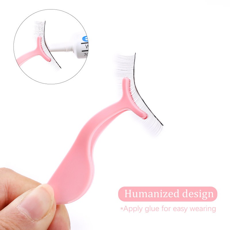 Một bảng giả bằng nhựa