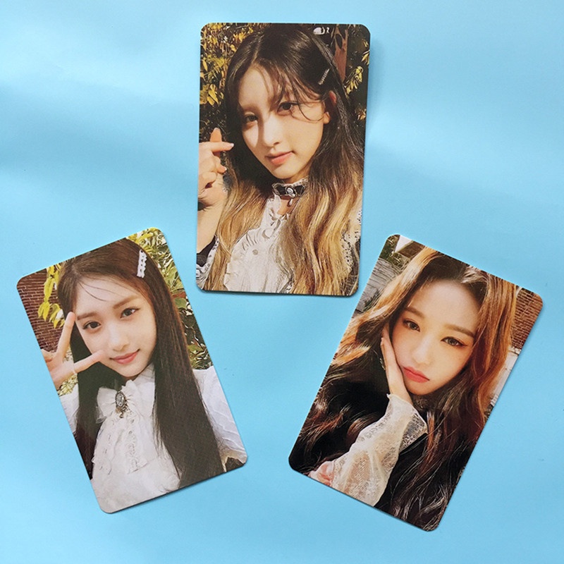 Set 6 Tấm Thẻ Ảnh In Hình Thành Viên Nhóm Nhạc Kpop 2022
